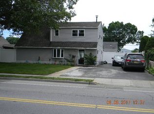 2122 Prospect Ave, East Meadow, NY