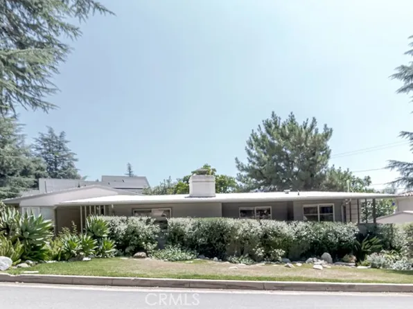 1916 Tondolea Ln, La Canada Flintridge, CA 91011