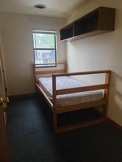 1st image of 707 W Elm St #11262743
