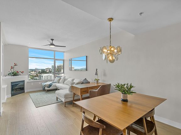 2nd image of 475 Redwood St #1101