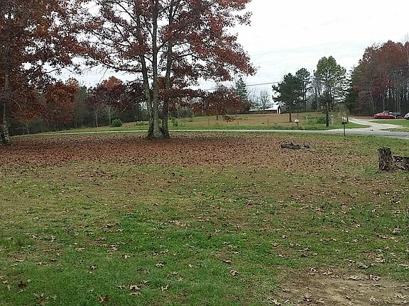 5th image of 310 Windstone Dr