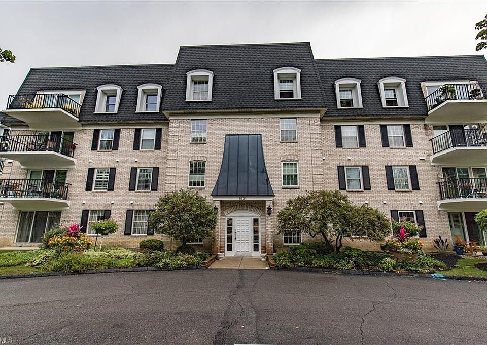 1st image of 1931 King James Pkwy APT 101