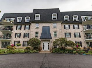 1931 King James Pkwy APT 101, Westlake, OH 44145