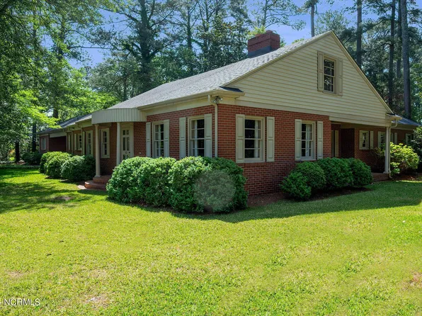 143 Hammond Avenue, Bethel, NC 27812