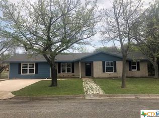 10 Ramsey Ln, Lampasas, TX 76550