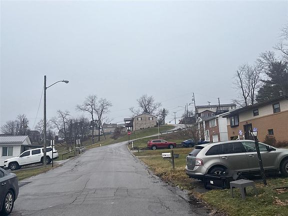 5th image of 104 Dana Lynn Dr