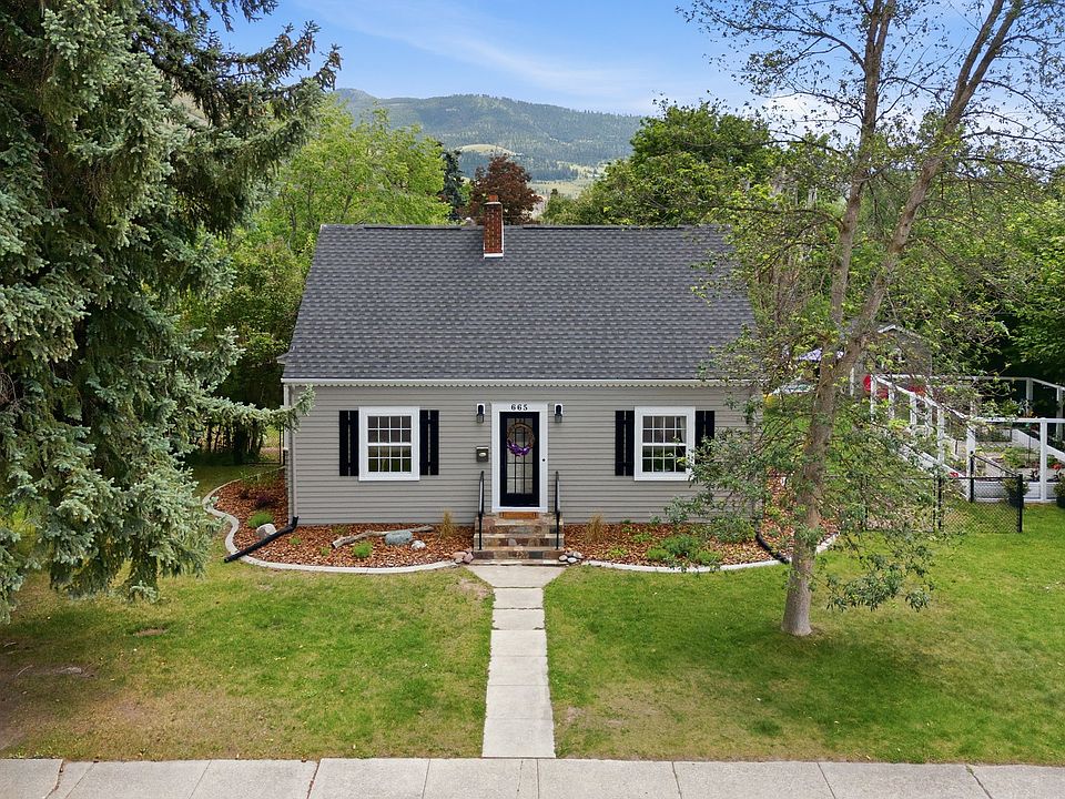 1st image of 665 Woodworth Ave