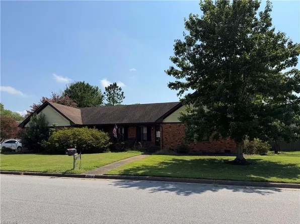 1208 Kittery Dr, Virginia Beach, VA 23464