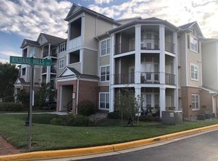 19603 Galway Bay Cir APT 202, Germantown, MD 20874