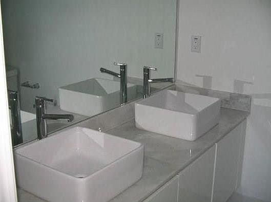 3rd image of 601 NE 36th St APT 2105