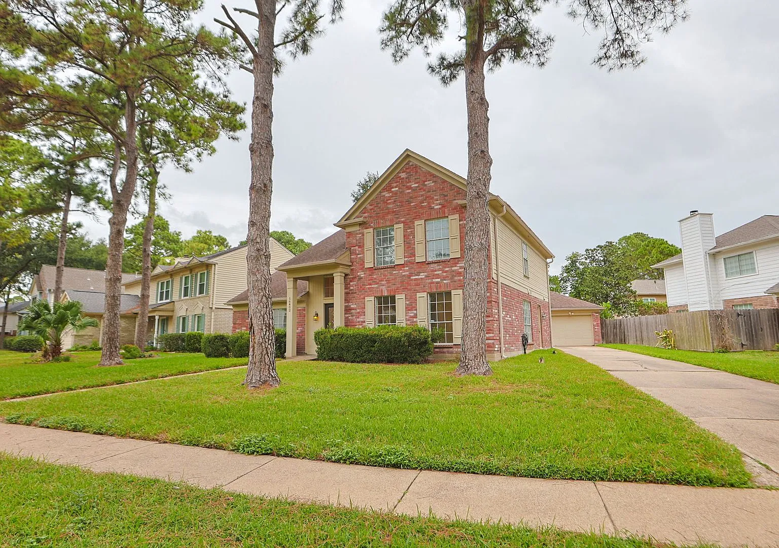 For Lease | 4 Bed, 2.3 Bath | 2,272 Sq Ft | 2 Story Home with Ample Back Yard Space — Photo 2