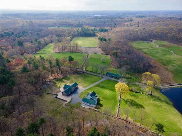 140 Evans Rd, Glocester, RI 02814