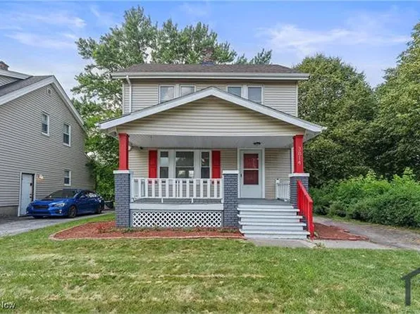 3814 E 151st St, Cleveland, OH 44128