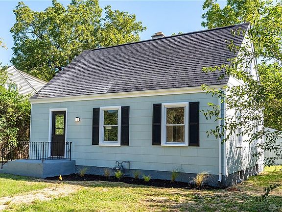 3rd image of 2118 Craig Dr