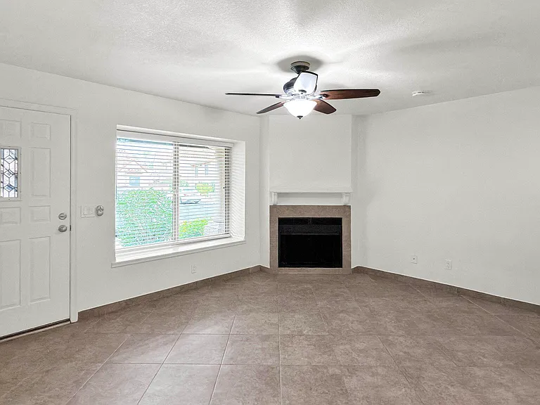 4901 E Kelton Ln #1217 — Photo 25