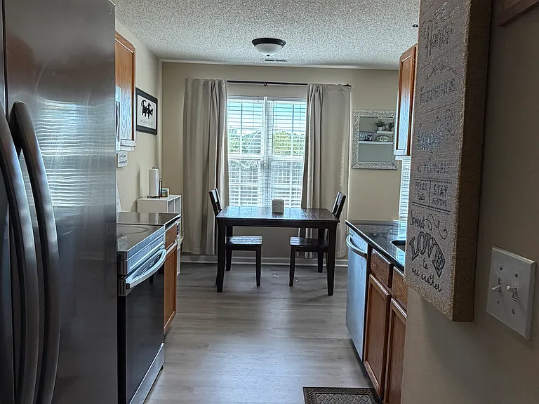 7229 Brighton Hill Ln — Photo 9