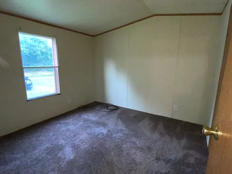19 Roberts Rd — Photo 11