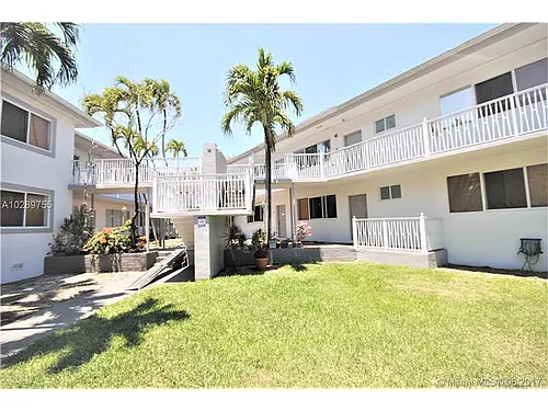 75 S Shore Dr #4B Photo 1