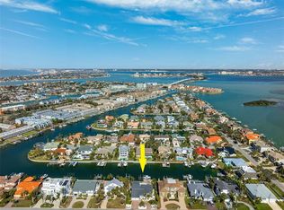 123 8th St E, Tierra Verde, FL 33715