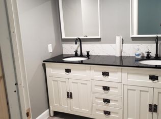 1003 Melrose Ave, Victoria, TX 77901