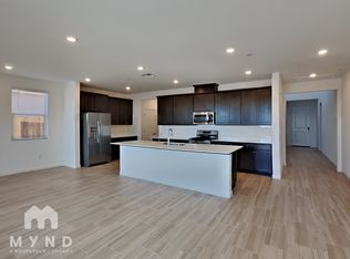 8800 Irondequoit Way, Sacramento, CA 95828