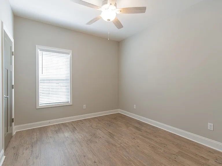 1909 Jeanette St #B — Photo 20
