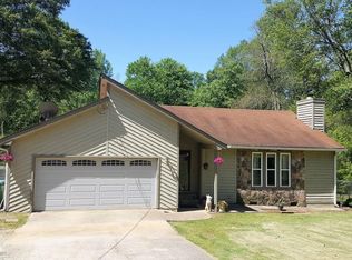 2103 Pond Rd, Duluth, GA 30096