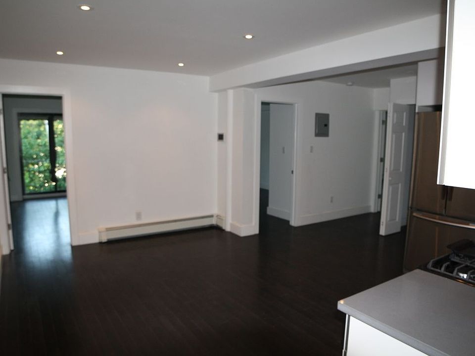 1st image of 1144 Welling Ct APT 1