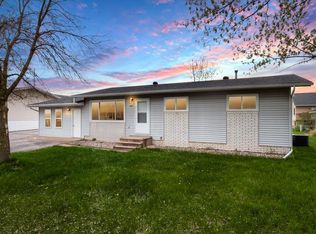 1518 Viking Ave, Holmen, WI 54636