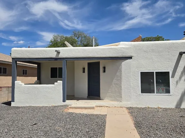 1040 Columbia Dr NE, Albuquerque, NM 87106