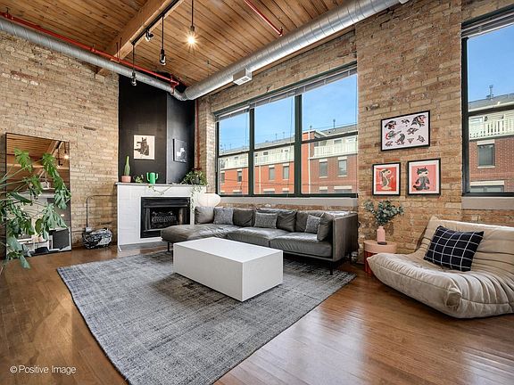 4th image of 5001 N Wolcott Ave APT 204