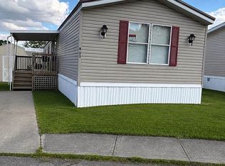 6106 London Groveport Rd Lot H-33, Grove City, OH 43123