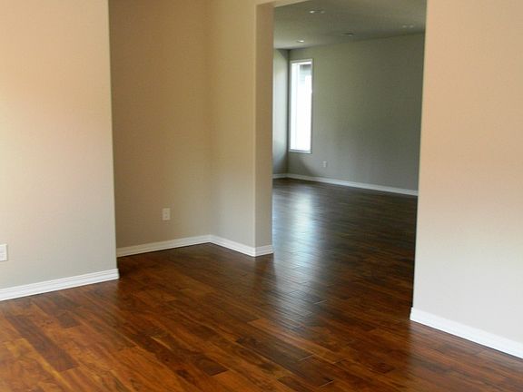 4th image of 4927 Cypress Drive SE