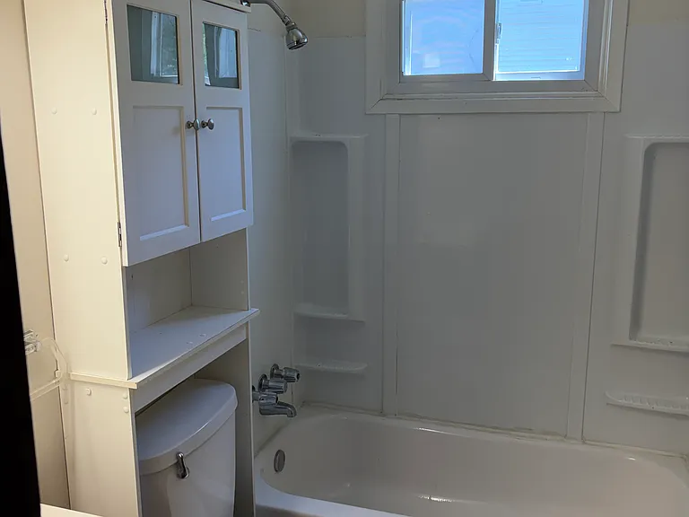 3500 E 36th Ct #1 — Photo 14