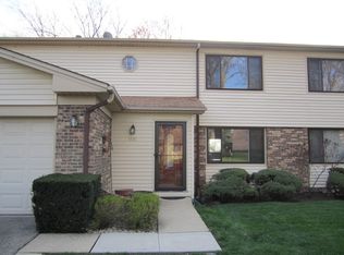 1318 S Quail Walk #3, Mount Prospect, IL 60056