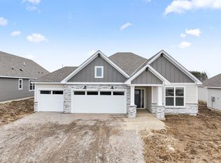 20153 Ginseng Way, Lakeville, MN 55044