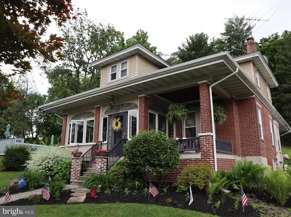 731 W Main St, Leesport, PA 19533