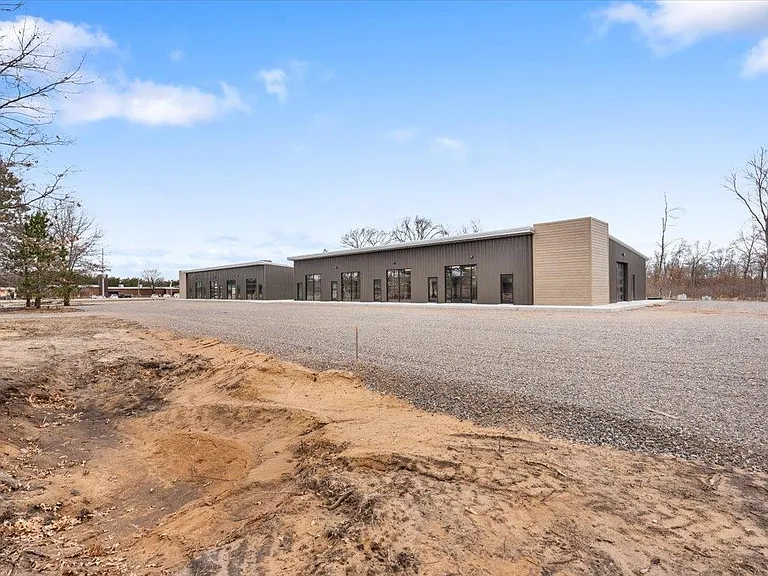 1144 County Road D — Photo 35
