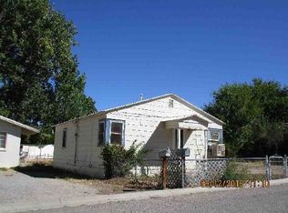 905 Lovers Ln, Aztec, NM 87410