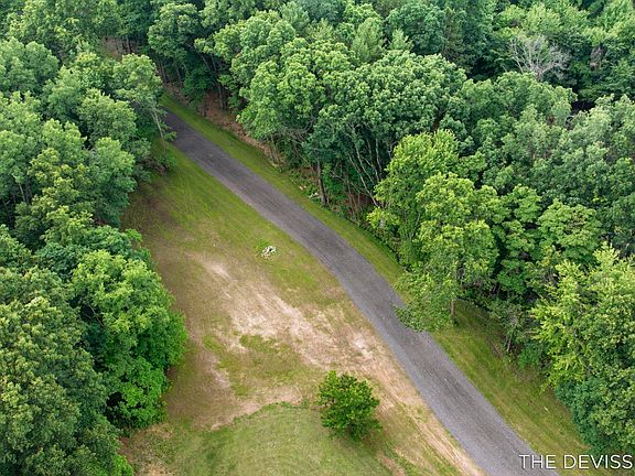 5th image of A Rolling Ridge Rd
