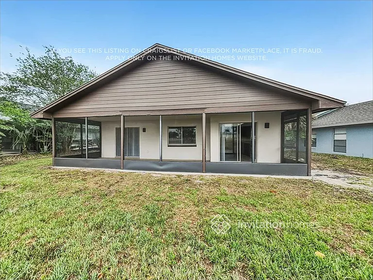 1172 La Mesa Ave — Photo 21