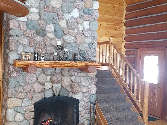 5th image of 8664 N North Woods Trl