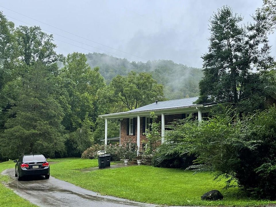 1st image of 72 Linden Br