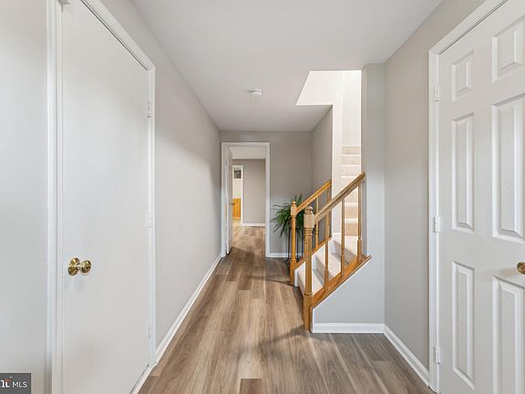 5th image of 206 Fair Oaks Ave