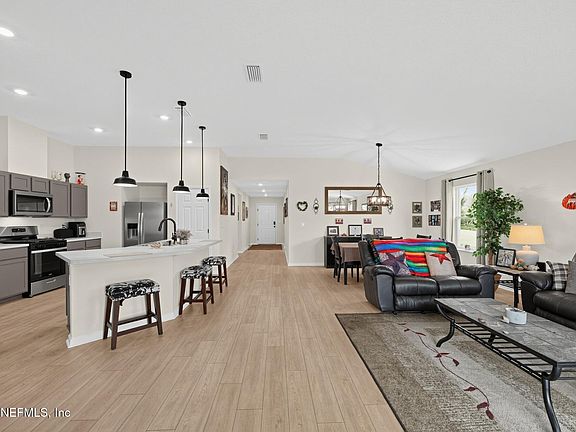 5th image of 11112 SPRING MEADOWS Road