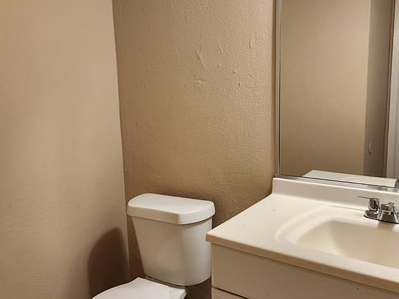 5th image of 13057 Clarewood Dr