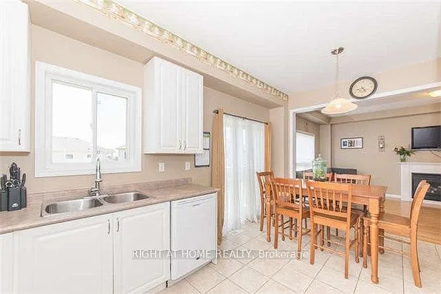 780 Ormond Dr — Photo 8