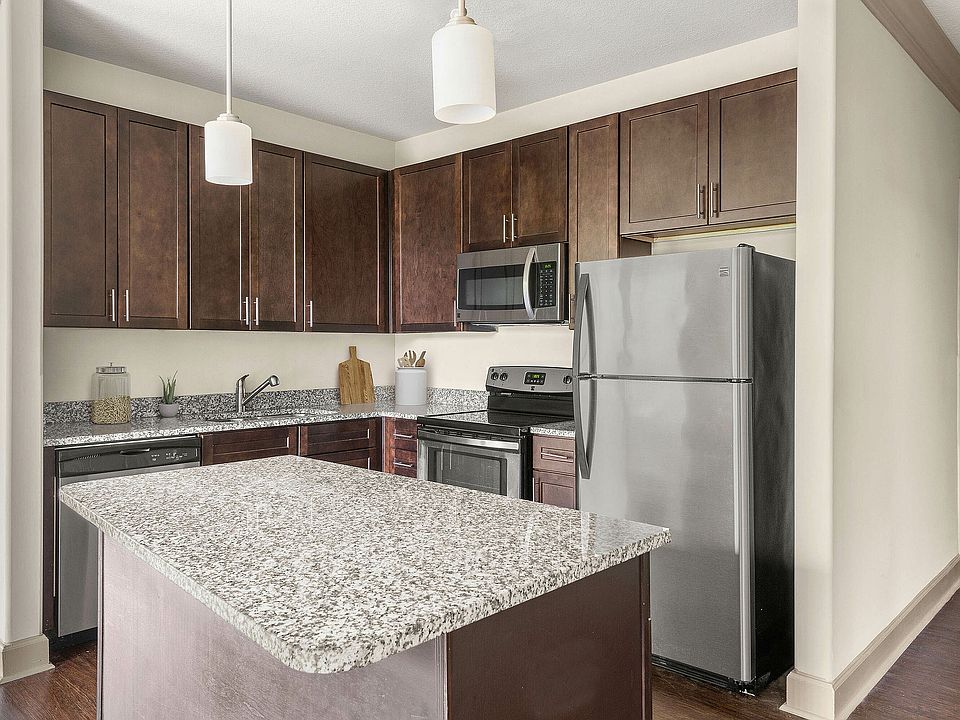 Roswell City Walk - Kitchen