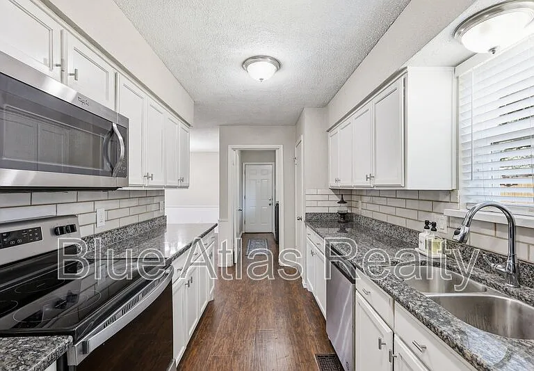 5019 Blanchard Dr — Photo 6