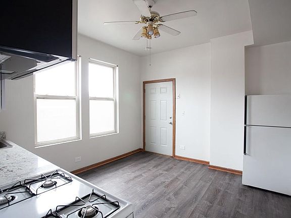 2nd image of 2352 N Damen Ave #2